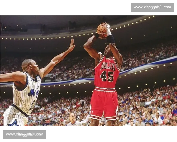 掌握篮球后仰跳投技巧提升中远距离得分能力全解析